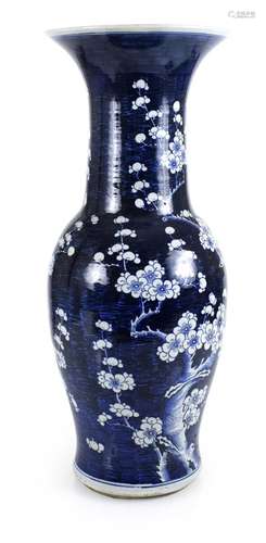 A BLUE AND WHITE PLUM BLOSSOM PORCELAIN VASE