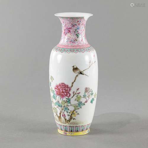 A SMALL FAMILLE ROSE BIRD AND FLOWERS VASE