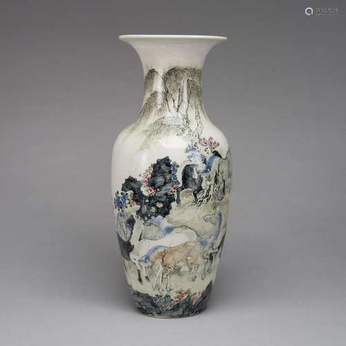 A POLYCHROME ANIMALS PORCELAIN VASE