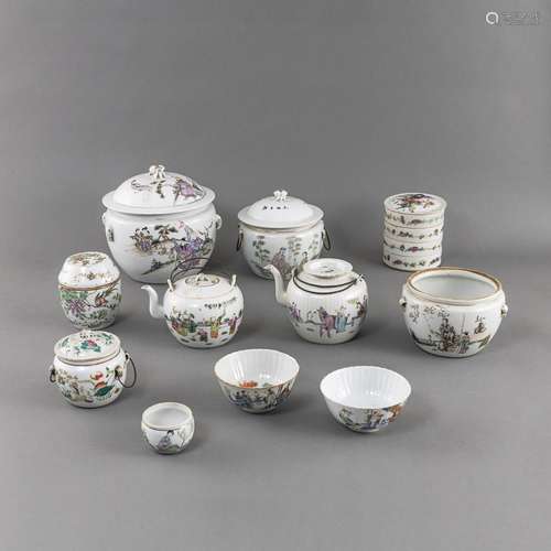 A GROUP OF ELEVEN FAMILLE ROSE PORCELAINS WITH FIGURAL DECOR...