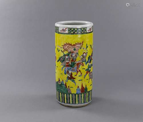 CYLINDRICAL POLYCHROME PORCELAIN VASE (JIAN TONG) WITH DEPIC...