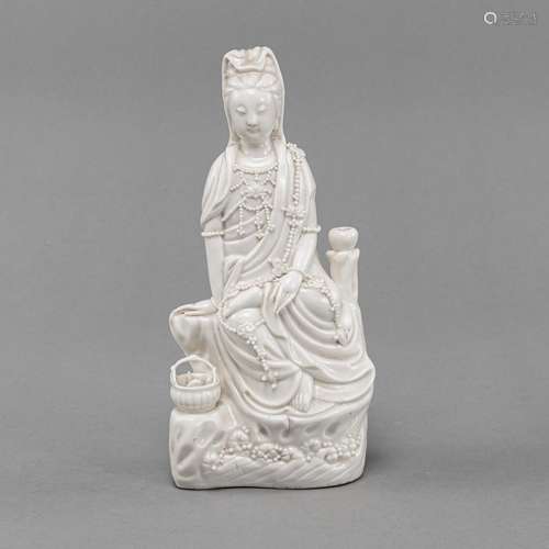 A BLANC DE CHINE FIGURE OF GUANYIN