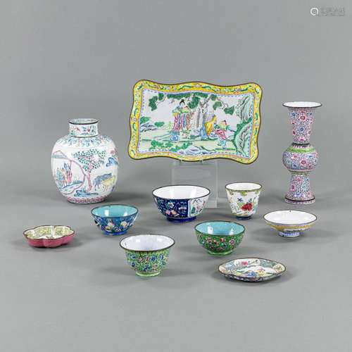 A GROUP OF EIGHT CANTONESE ENAMEL BOWLS; TWO VASES AND A TRA...