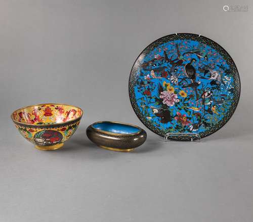 TWO CLOISONNÉ BOWLS AND A PLATE WITH FLORAL AND BIRD DECORAT...