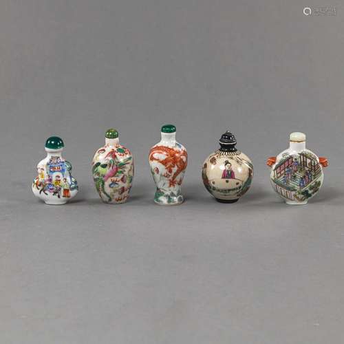 FIVE PORCELAIN SNUFF BOTTLES WITH POLYCHROME DRAGON AND FIGU...