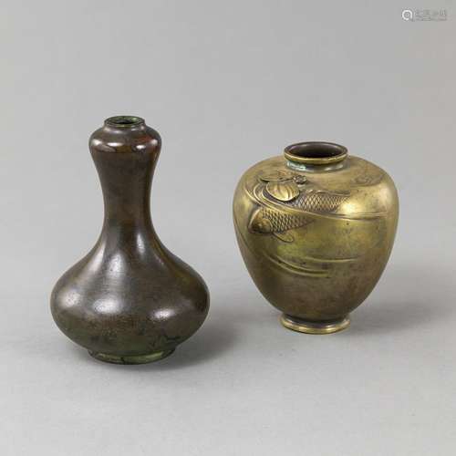 A BRONZE GARLIC VASE AND A BRASS POT WITH A CARP IN THE POND