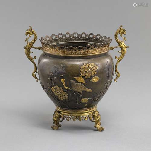 A BRONZE CACHEPOT WITH GOLD AND SILVER INLAY, DECORATED WITH...