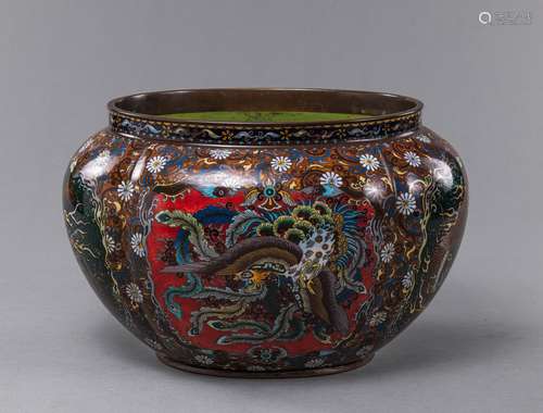 A QUATREFOIL CLOISONNÉ DRAGON AND PHOENIX JARDINIERE