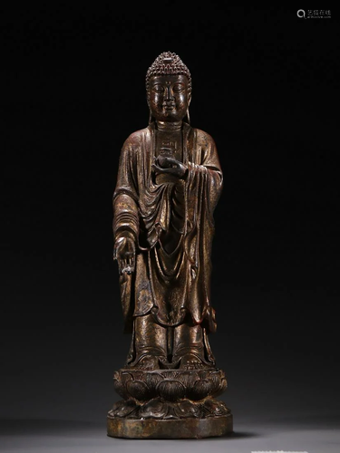 A Fine Bronze Painted Gold Statue of Shakyamuni