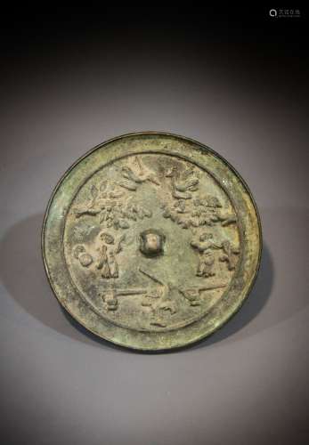 A Chinese bronze mirror