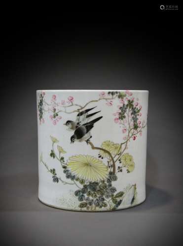 A porcelain work by a Chinese celebrity