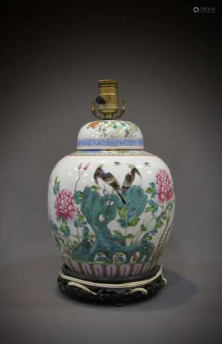 A Chinese porcelain table lamp from the 19th to the 20th cen...