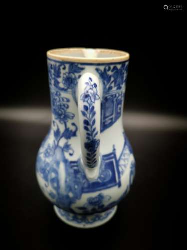 A Chinese 18th century porcelain cup