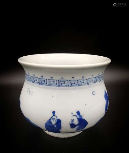 A Chinese 18th century porcelain incense burner
