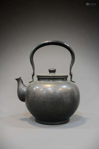 A Chinese 20th century teapot