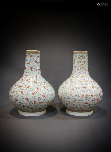 A chinese porcelain bottle from the 19th to the 20th century