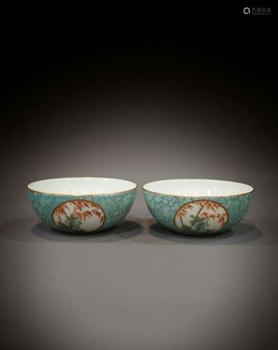 A Chinese 18th-century porcelain artwork