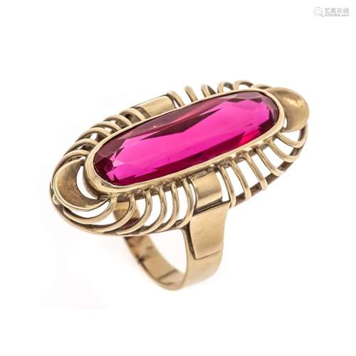 Ring with synth. red stone aro