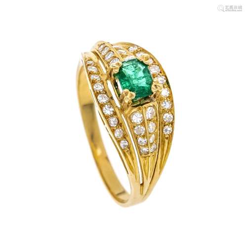 Emerald diamond ring GG 750/00