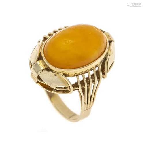 Amber ring GG 585/000 with one