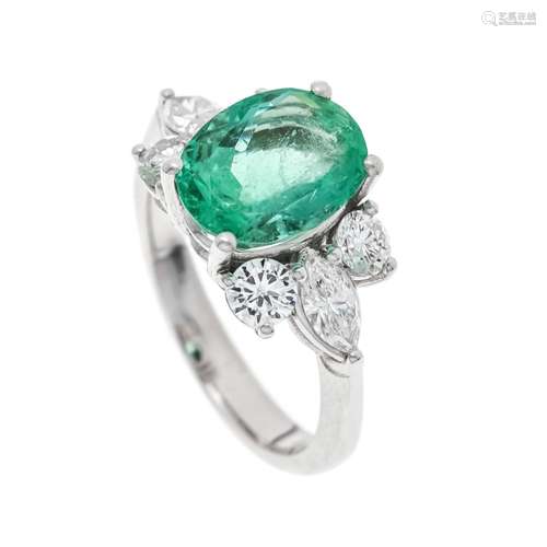 Emerald diamond ring WG 750/00