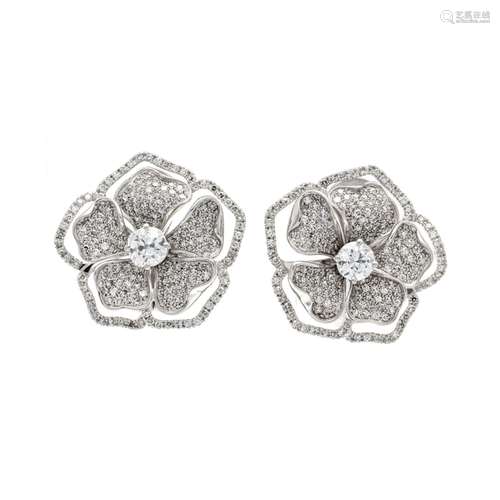 Old-cut diamond clip earrings