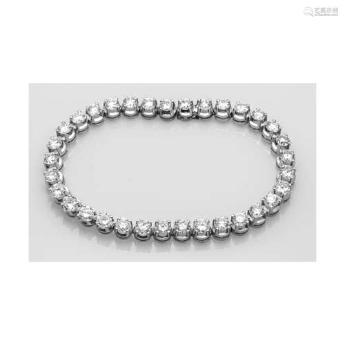 Platinum diamond bracelet plat