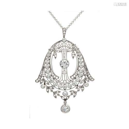 Belle Epoque pendant platinum