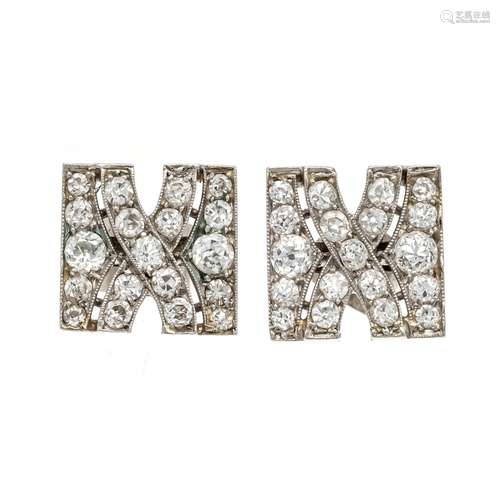 Old-cut diamond ear studs plat