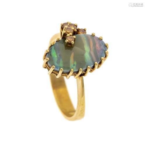 Opal-brilliant ring GG 750/000