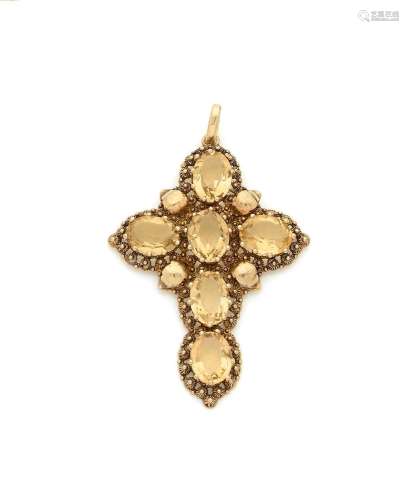 Croix-pendentif en or 18