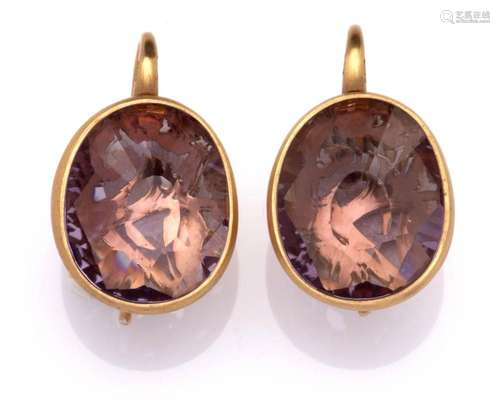 A pair of 18k gold amethyst earrings, by Pomellato