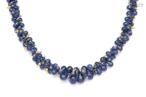 A sapphire necklace