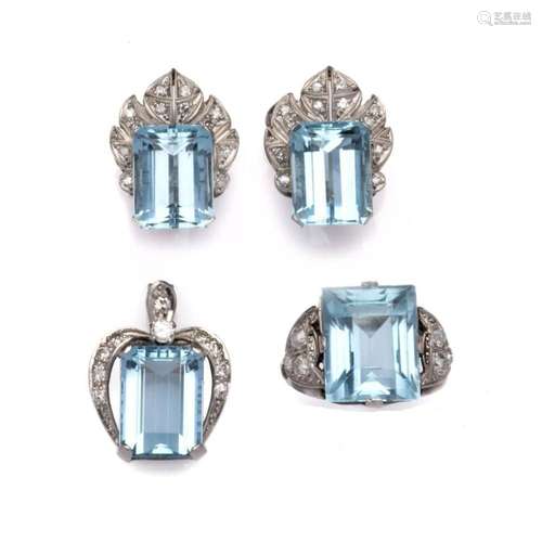 A suite of platinum aquamarine and diamond jewels