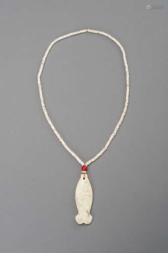 A STONE NECKLACE WITH A 'FISH' JADE PENDANT