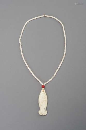 A STONE NECKLACE WITH A 'FISH' JADE PENDANT