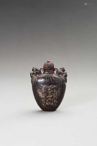 A CARVED HORN SNUFF BOTTLE