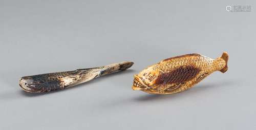 Ɏ A GROUP OF TWO UNUSUAL AND LARGE NETSUKE OF FISH