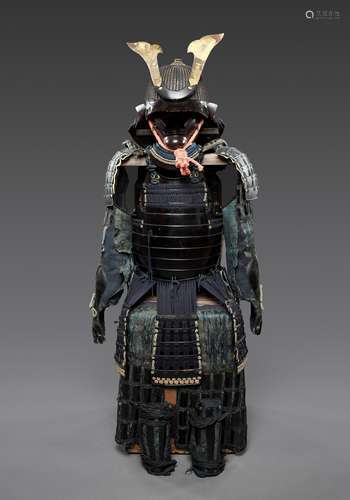 A SUIT OF ARMOR WITH KOBOSHI KABUTO AND KUWAGATA MAEDATE