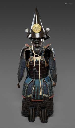 A SUIT OF ARMOR WITH LARGE EBOSHI KABUTO AND TOKUGAWA MON MA...