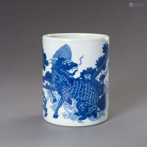 A BLUE AND WHITE PORCELAIN 'QILIN' BRUSHPOT, QING