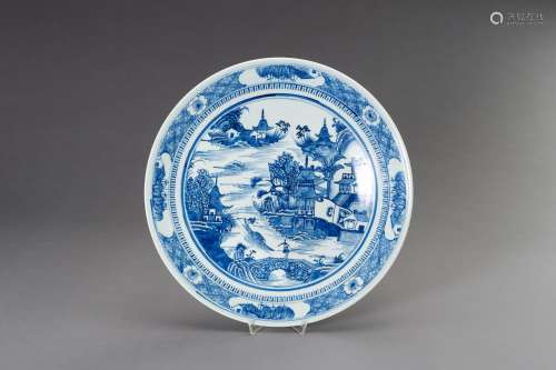 A LARGE BLUE AND WHITE DISH, QING