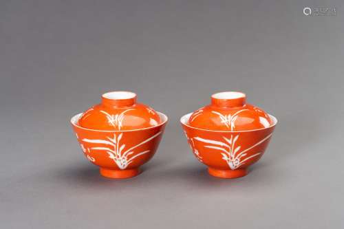 A PAIR OF CORAL RED BOWLS AND COVERS, REPUBLIC PERIOD
