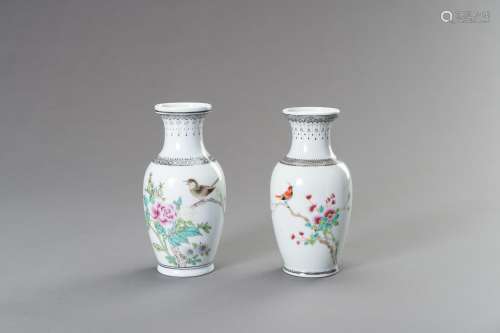A SET OF TWO MINIATURE BALUSTER VASES, REPUBLIC PERIOD OR LA...