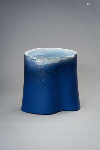 ANDO HIRONOBU: A STONEWARE VASE 'GINGA YO', 20TH C...