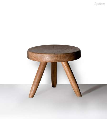 Charlotte Perriand (1903-1999)<br />
Tabouret dit « Berger »...