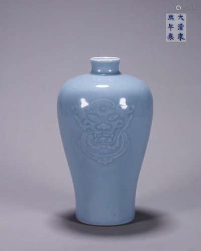 Lavender-Blue Glaze Beast-Face Meiping