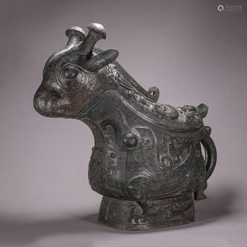 Bronze Ritual Ram-Head Vessel Gong