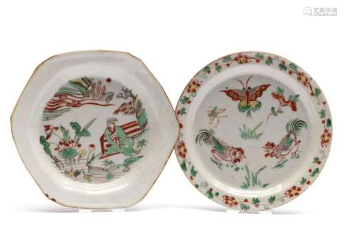Two small famille verte plates