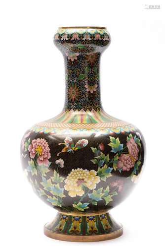 A large Chinese enamel cloisonne vase